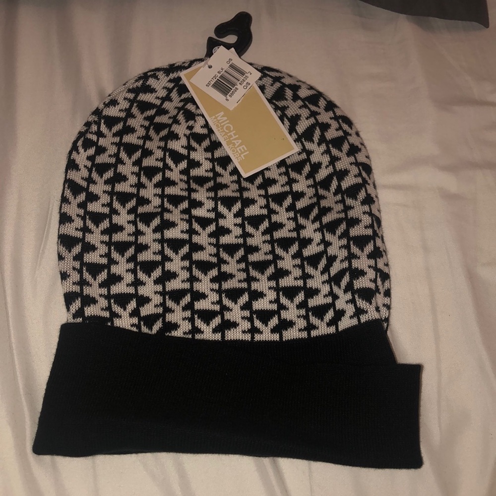 MK beanie
